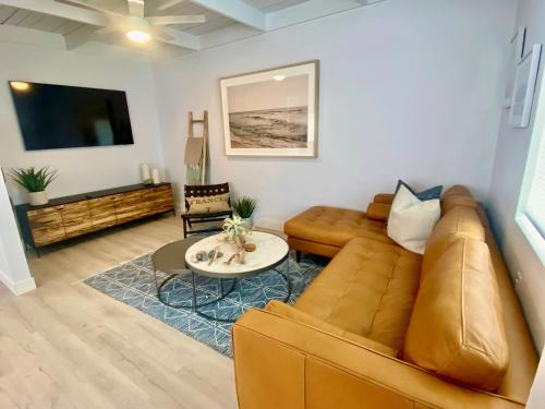 Laguna Beach Casa | Village District! Cleo Beach! 5 Min Walk to DTWN!