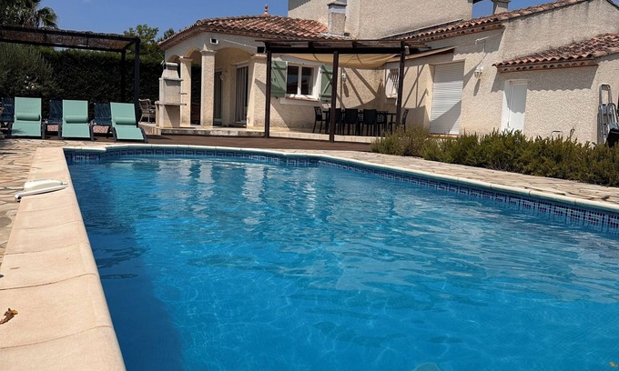 Argens-Minervois Villa | Village villa, private pool, canal du midi