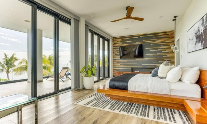 Surfside Complejo | Villas at Playa de Coco