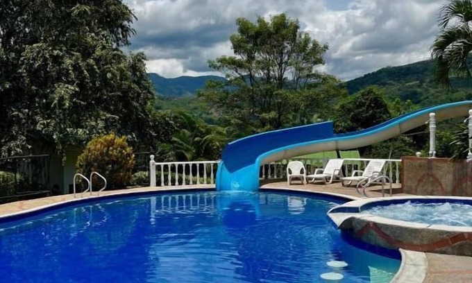 Villeta Complejo | Villeta Resort Hotel