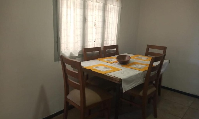 Mendoza Casa | Vino & Montaña