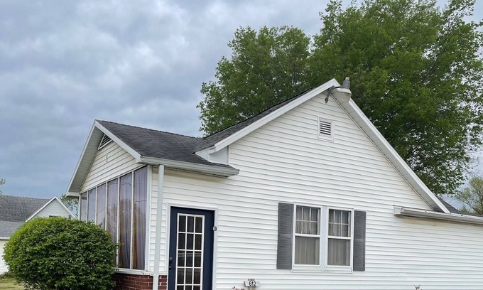 Greenup Casa | Vintage Charmer on Main Street