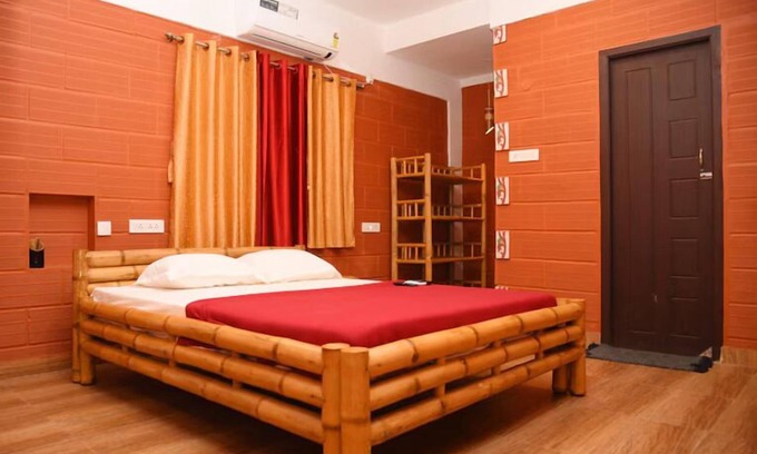 Kumbakonam Hotel | Viruksham Homestay