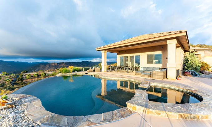 Ramona Casa | Vista Grande (4-Bedroom Home) with Pool by RedAwning