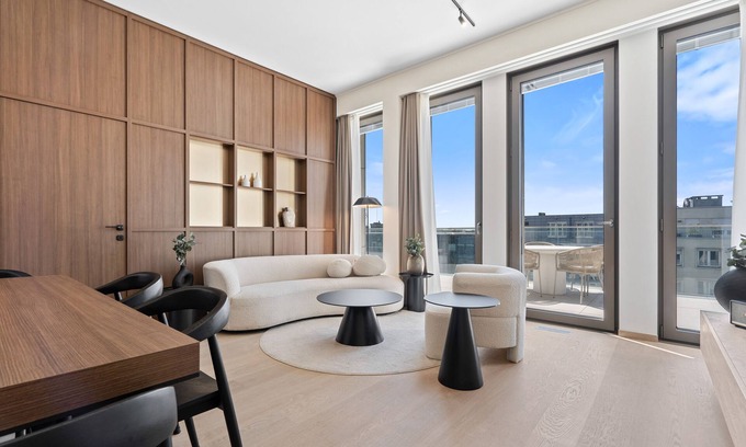 Ville Haute Apartamento | Voya Residence Zenit Royal - Luxury Apart Hotel with Rooftop Views & Concierge