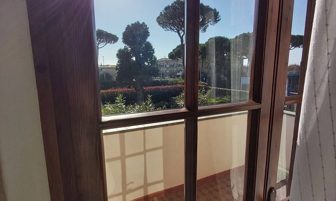 Querceta Apartamento | Vrbo Property