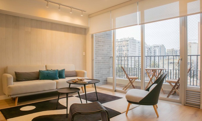 Leuro Apartamento | w Inviting 3BR w Balcony in Hip Miraflores