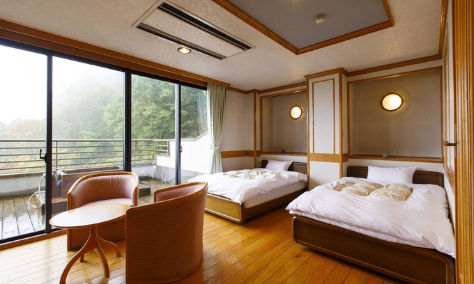 Wakamiko Casa | Wakamiro