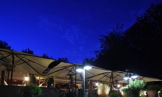 Bad Schwartau Hotel | Waldhotel Riesebusch