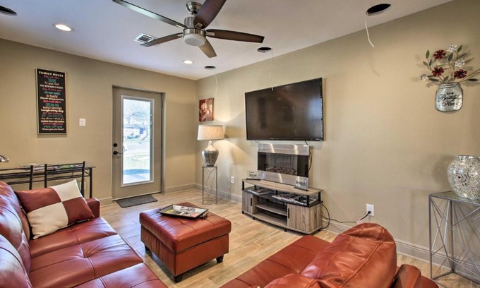 St. Bernard Area Casa | Walk to City Park Contemporary NOLA Home