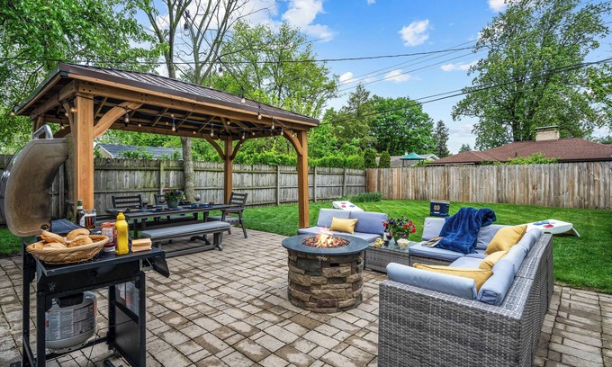 Harters Heights Casa | Rancho remodelado - Camine a ND y Eddy Street