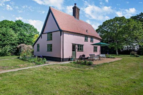 Bungay Casa | Walnut Cottage - Suffolk