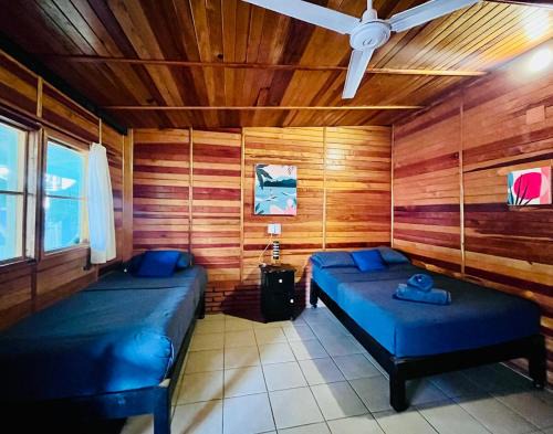 Brisas de Zicatela Hotel | Wasi la Punta 1 Starlink 2min walk to the beach