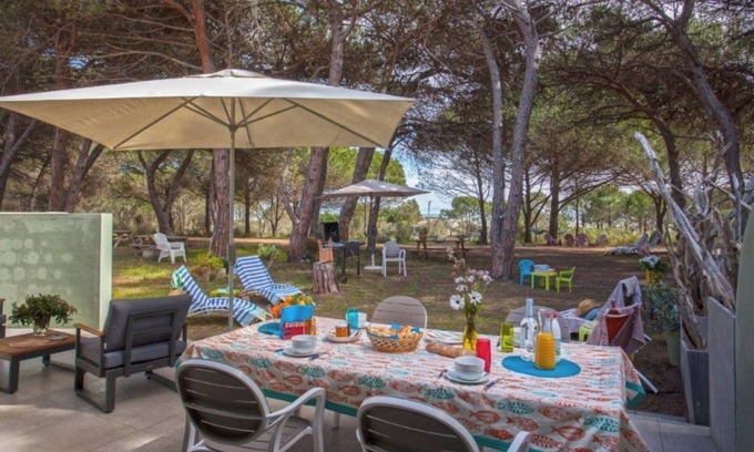 Sorbo-Ocagnano Villa | Waterfront paradise in the air-conditioned 3 épis San Petrone B&B