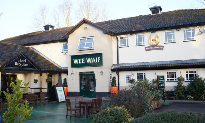 Charvil Hotel | Wee Waif by Greene King Inns