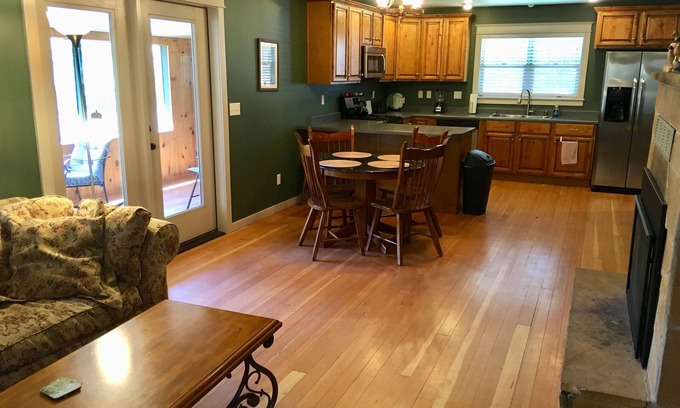 Payson Cabina | Escapada de fin de semana a lo largo del río East Verde