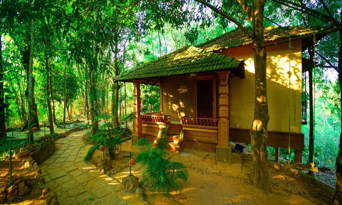 Vaduvanchal Hotel | Welcare Sunrise Valley resort