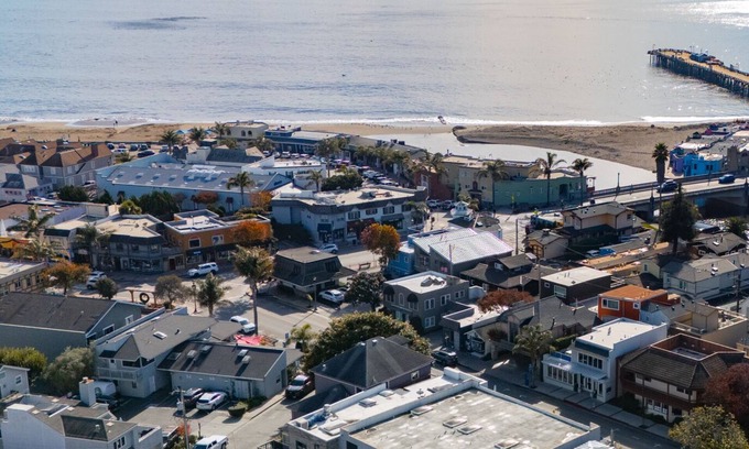 Capitola Condominio | Welcome to Capitola Sands