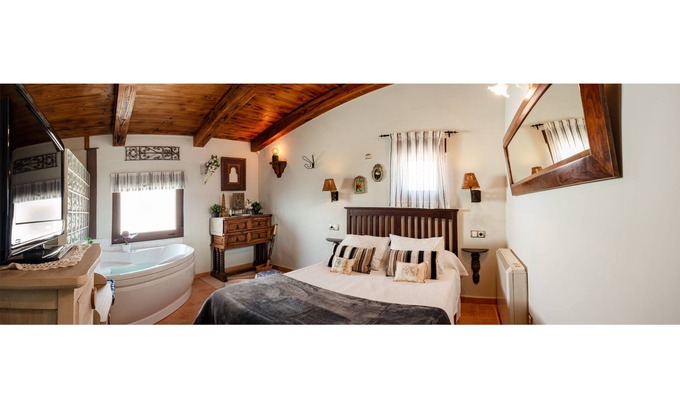 Martinamor Cabaña | Casa rural de bienestar para 2 personas, con jacuzzi y a un paso de Salamanca