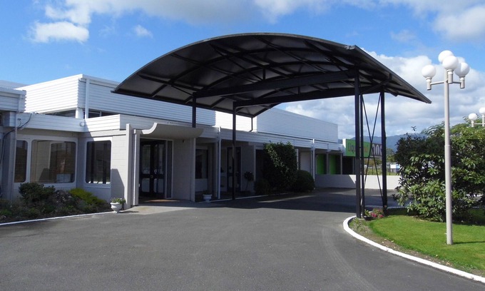 Westport Hotel | Westport Motor Hotel