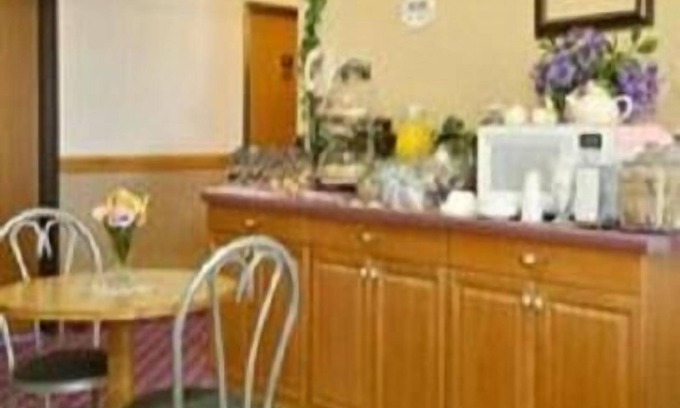 Kimball Hotel | Westwood Inn & Suites