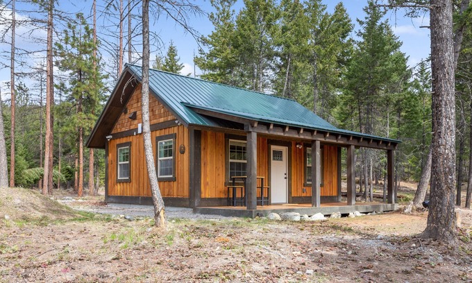 Lakeside Cabina | Cabañas de alquiler en el lago Flathead