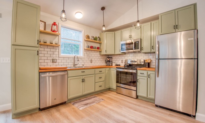 Bethlehem Casa | White Mountain Base Camp