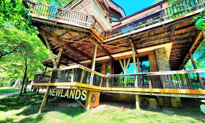 Flippin Cabina | White River Lodge # 2