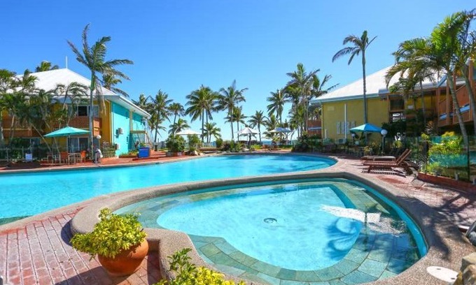 Dolphin Heads Apartamento | WhitsunStays - The Resort by the Sea