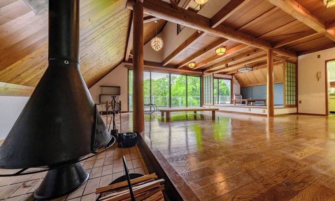 Yufuin Onsen Casa | Whole house charter This is my BOOKMARQ A hous - Whole house charter / Yufu Ōita