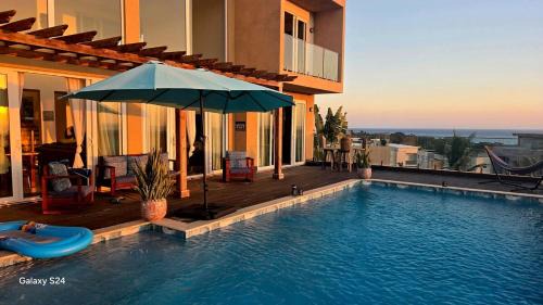 Whitehouse Villa | Wings Over Whitehouse 4-Bedroom