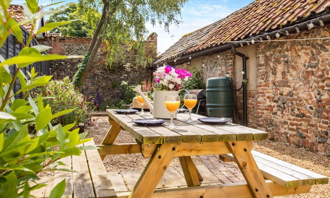 Ixworth Casa | Wits End Cottage - Dos Habitaciones Casa, Capacidad 4