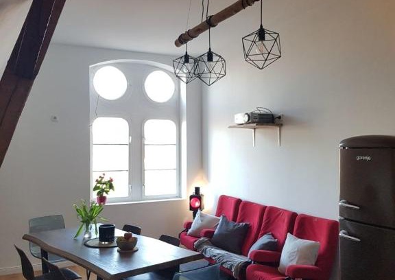 Verbandsgemeinde Pellenz Apartamento | Wohnen wie im Schloss! Alter Bahnhof Kruft