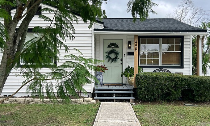 St. Petersburg - Clearwater Casa | Wonderful bungalow completely remodeled in St. Petersburg