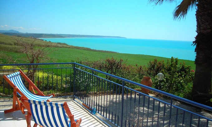 Menfi Villa | maravillosa villa mediterránea a 200 metros del mar en Portopalo di Menfi