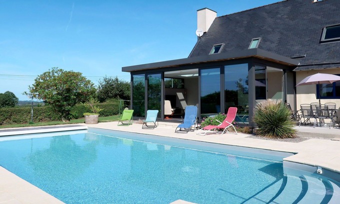 Cast Casa | Preciosa casa de vacaciones privada con WIFI, piscina privada, TV, terraza y vista panorámica