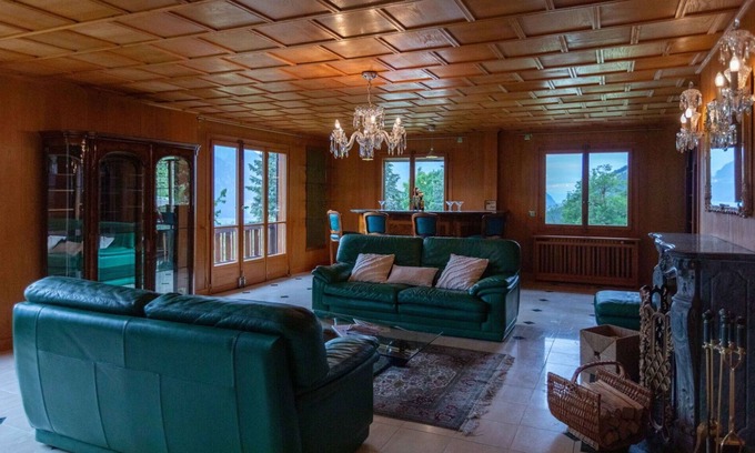 Ollon Casa | Maravillosa casa de vacaciones privada con piscina privada, TV, terraza y vista panorámica