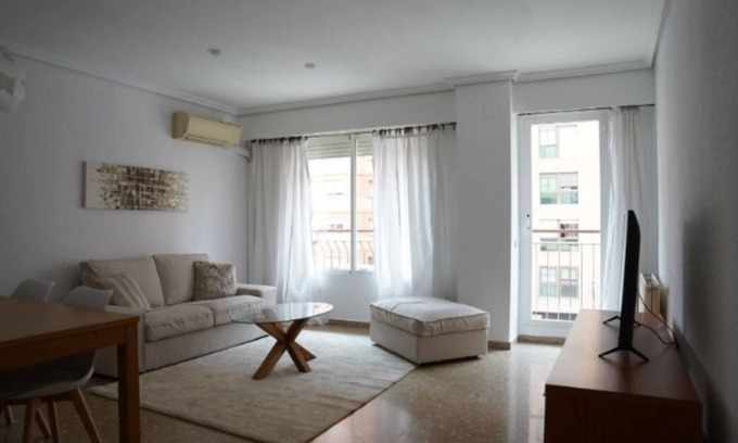 Ciutat Jardi Apartamento | Alquiler de Piso en centro de Valencia, Ideal para temporadas