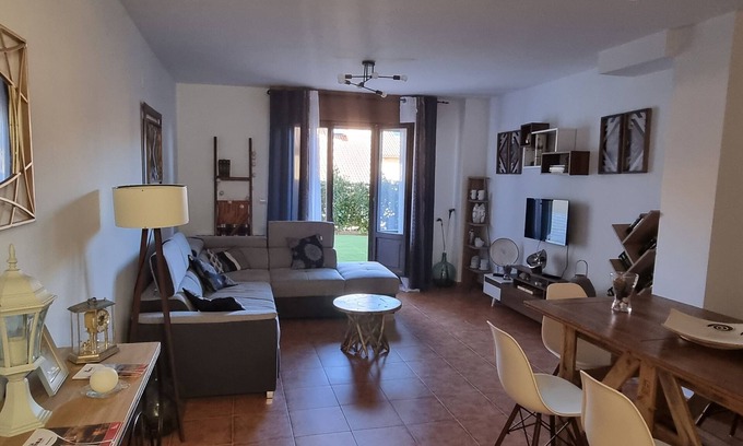 Sojuela Apartamento | Wood, Wine and Golf.