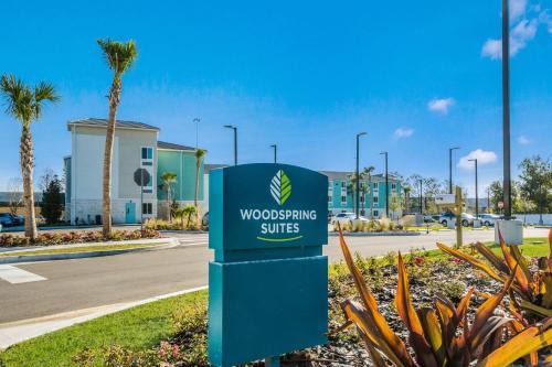 Braden River Hotel | WoodSpring Suites Bradenton
