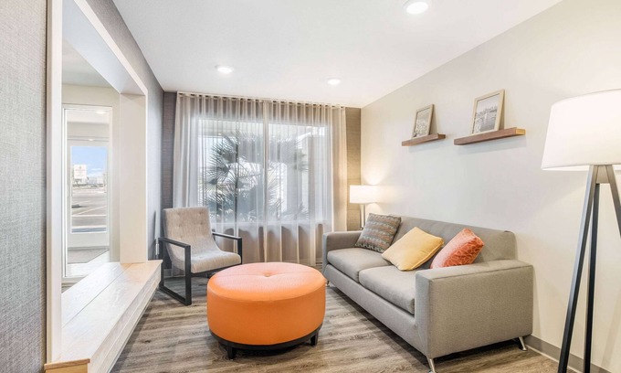 Colton Hotel | WoodSpring Suites Colton