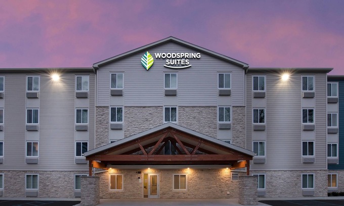 Harrisburg Hotel | WoodSpring Suites Harrisburg Linglestown