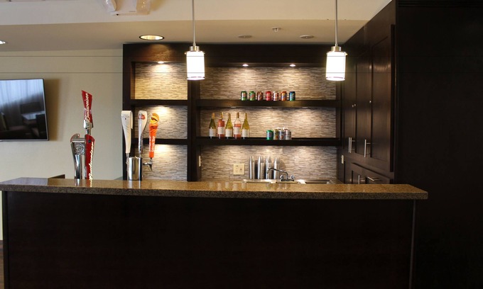 Lancaster Hotel | Wyndham Garden Lancaster CA