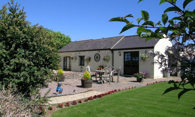 Dwrbach Casa | Y Stabl