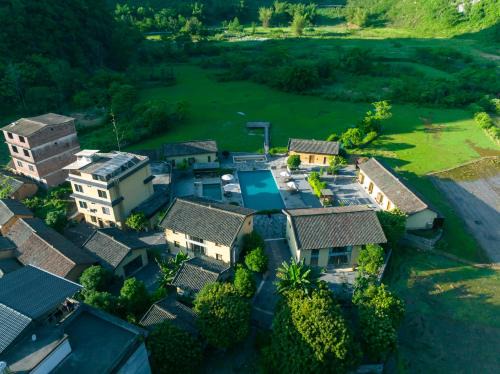 Yangshuo Hotel | Yangshuo Yulong River Vision Villa