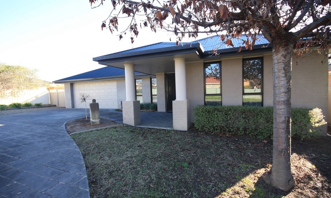 Yass Casa | Yass Valley Stays - Estancias cortas independientes