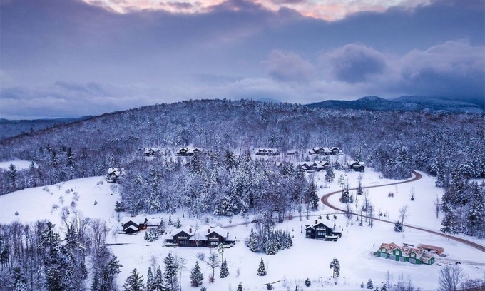 Moscow Chalet De Esquí | Year-Round Luxury Mountain Villa @ Trapp & Stowe with Resort Amenities Included!