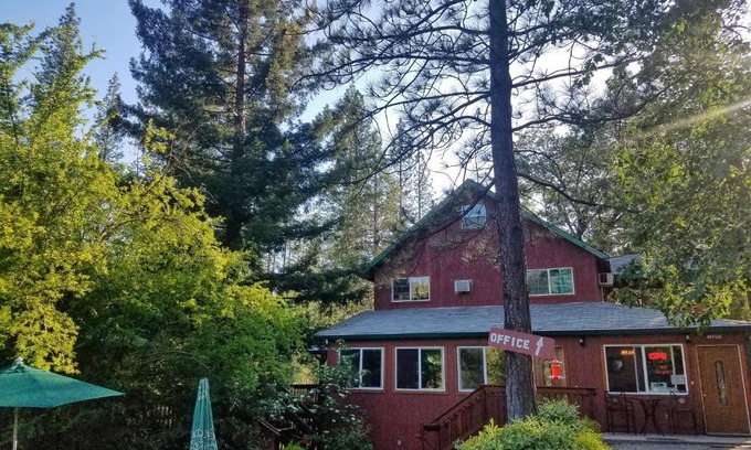 Groveland Hotel | Yosemite Riverside Inn