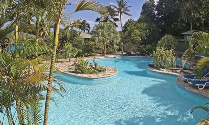 Young Island Complejo | Young Island Resort