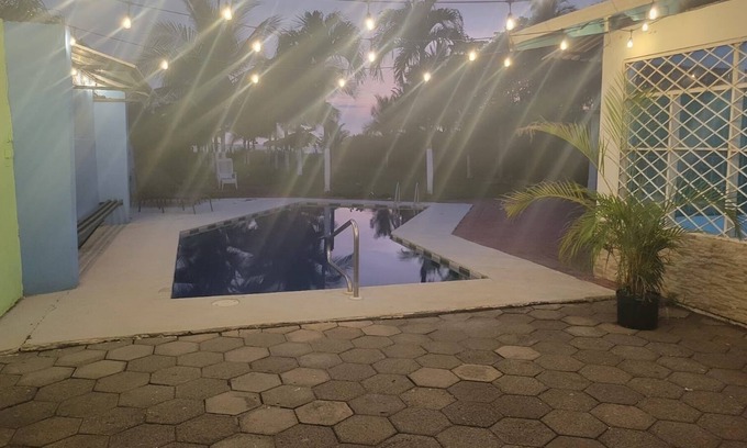 Puntarenas Casa | Your centrally located Pacific beachfront paradise with pool, wifi and more!